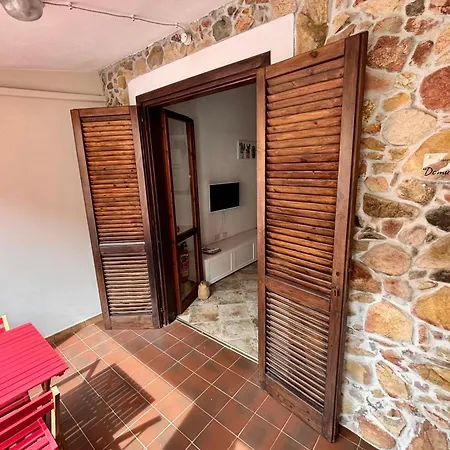 Domu Lara By La Via Del Mare Viaggi E Vacanze Appartement Villasimius